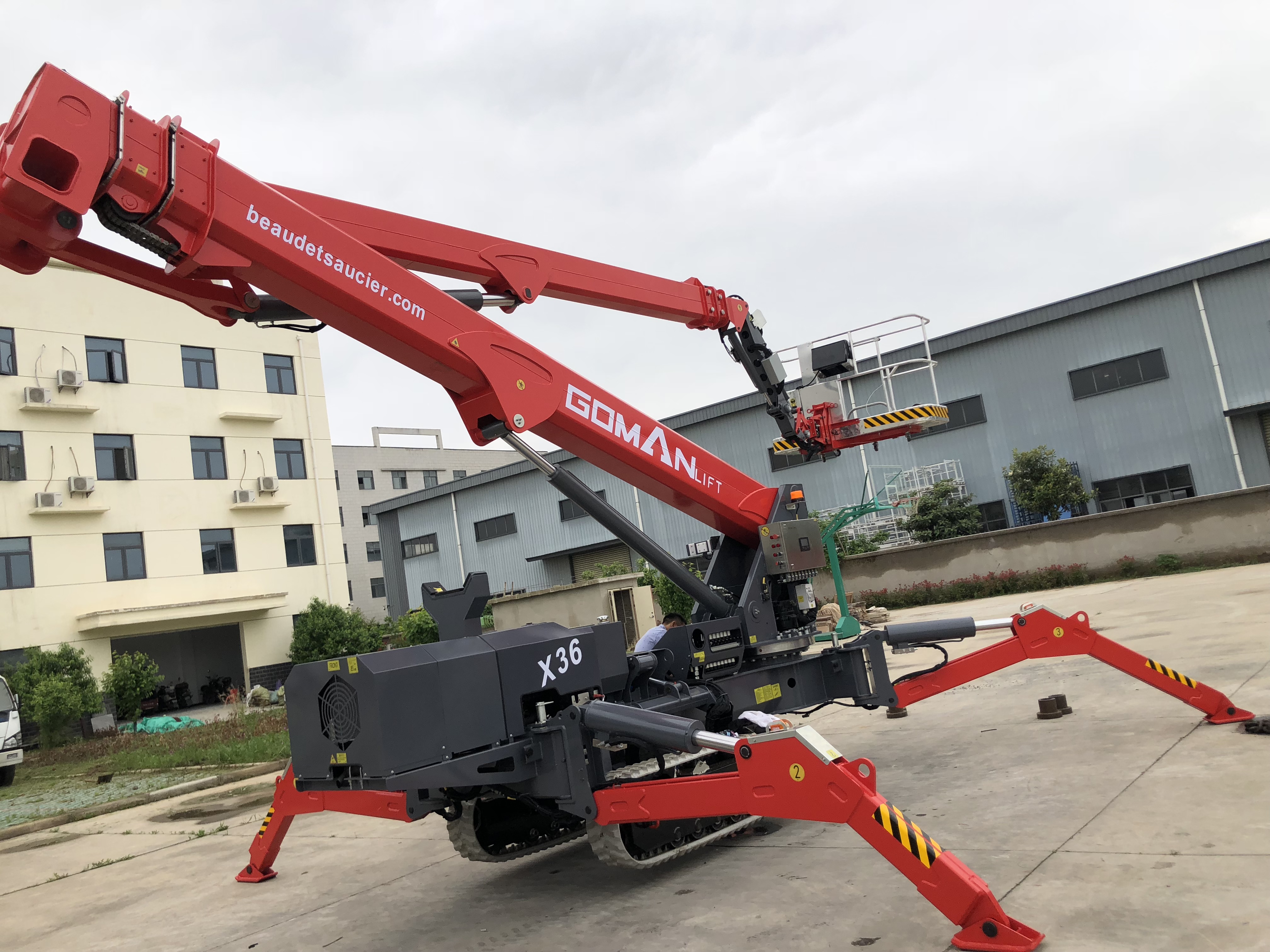 Spider Lift: Features, Benefits, Applications & Buying Guide